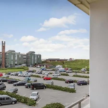 West 2_16 _new Port 2 Apartman